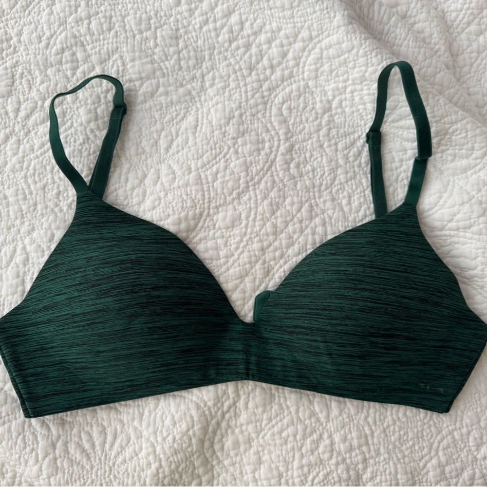 Victoria's Secret T-Shirt Bra
